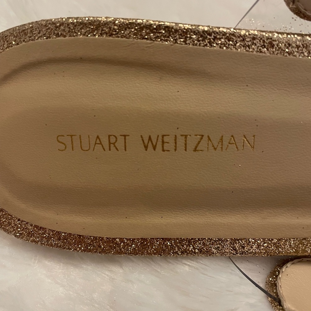Stuart Weitzman - Picture 3 of 6